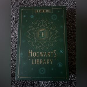 Hogwarts Library book set